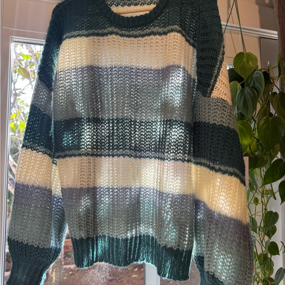 O'Neill Green and Cream Striped Sweater